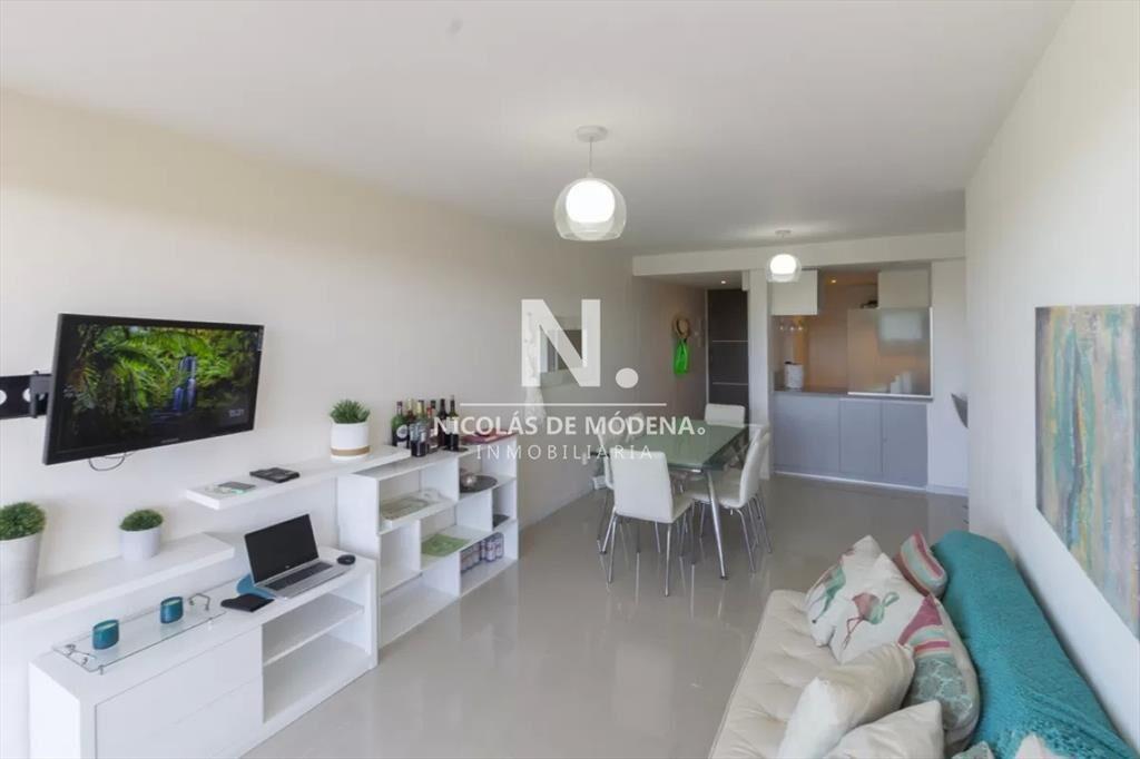 Apartamento en venta de 2 dormitorios en Punta