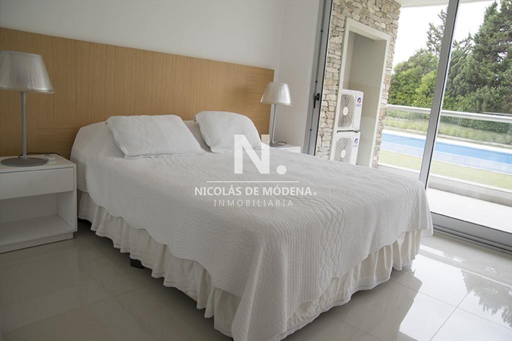 Departamento en venta en torre de categoría