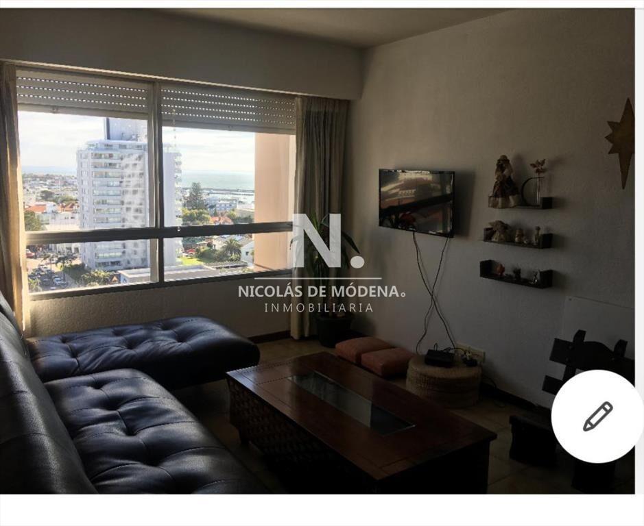 Apartamento en peninsula de 1 dormitorio con a la