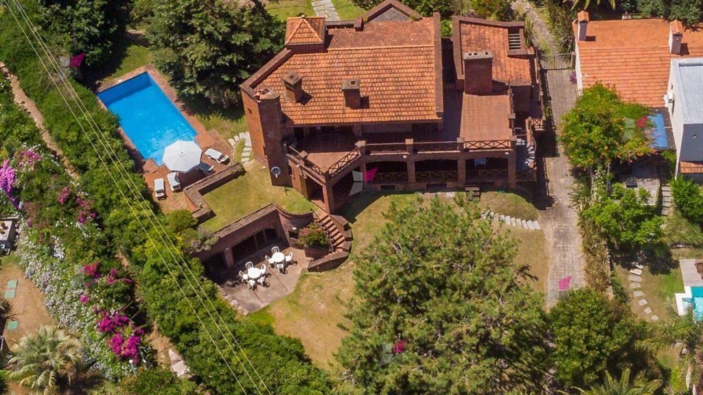 Venta Casa 5 dormitorios Punta Ballena Piscina al