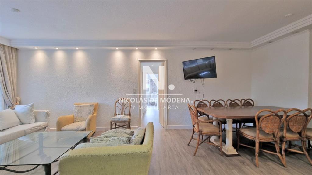 Vende departamento de 2 dormitorios en Mansa -