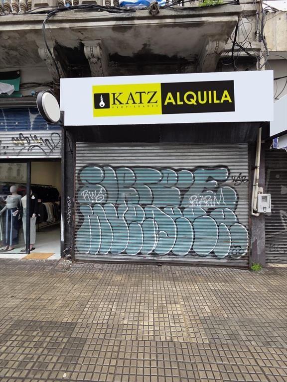 18 de julio y Vazquez, 170 m2 de planta, 4,5 mts de frente