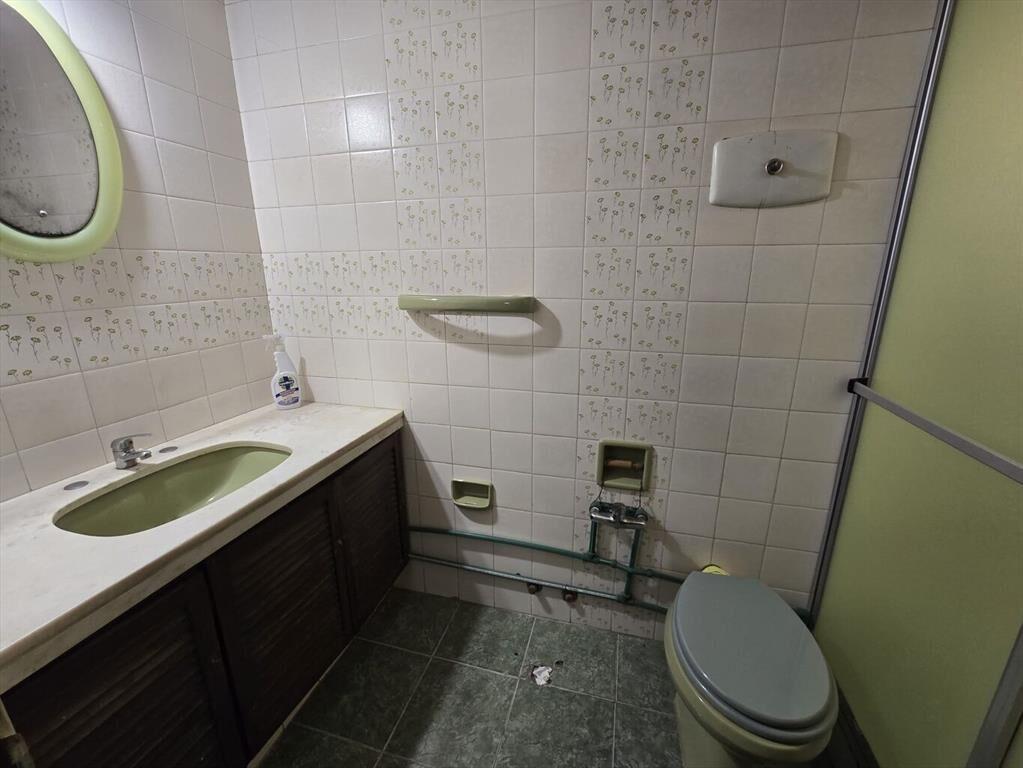 Casa de 2 plantas. Excelente oportunidad para vivienda fami