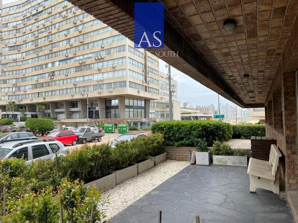 Apartamento 3 dormitorios en Península Punta del