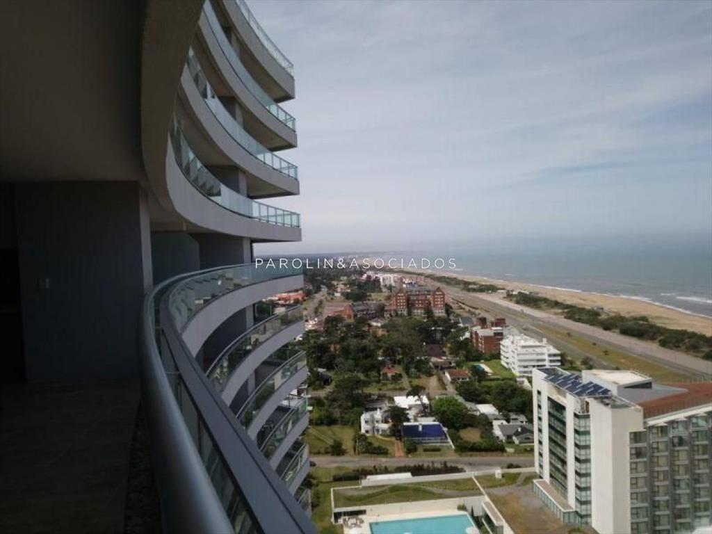 Apartamento en venta de 3 dormitorios en Look del