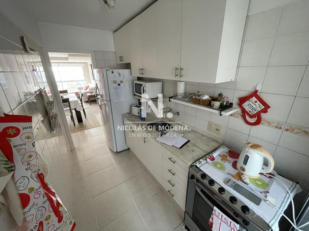 En venta 3 dormitorios con vista a la isla y los dedos. Pun