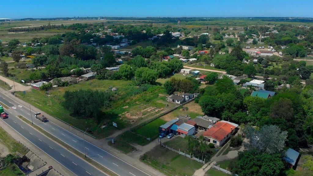 Venta terreno sobre Ruta 102 cerca de Zonamerica