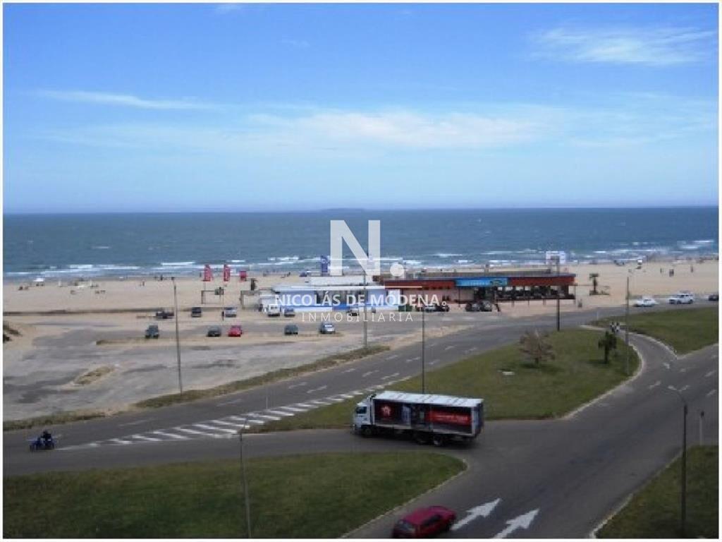 Apartamento en Brava, 3 dormitorios VENTA TORRE IMPERIALE