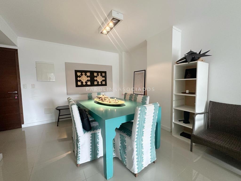 Apartamento en venta de 3 dormitorios en Forest