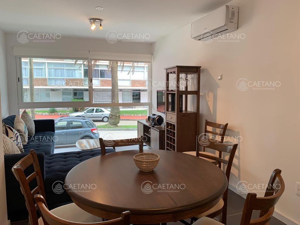 Excelente apartamento en torre de gran categoría