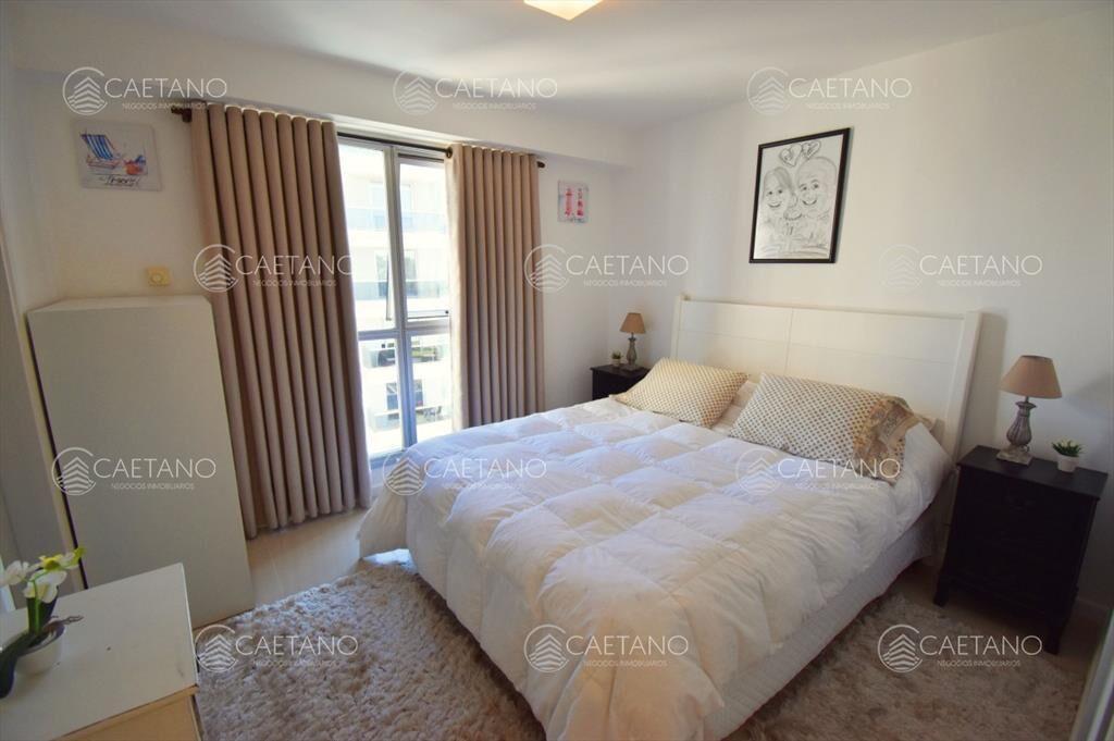 Venta apartamento 2 dormitorios y medio. Aidy del