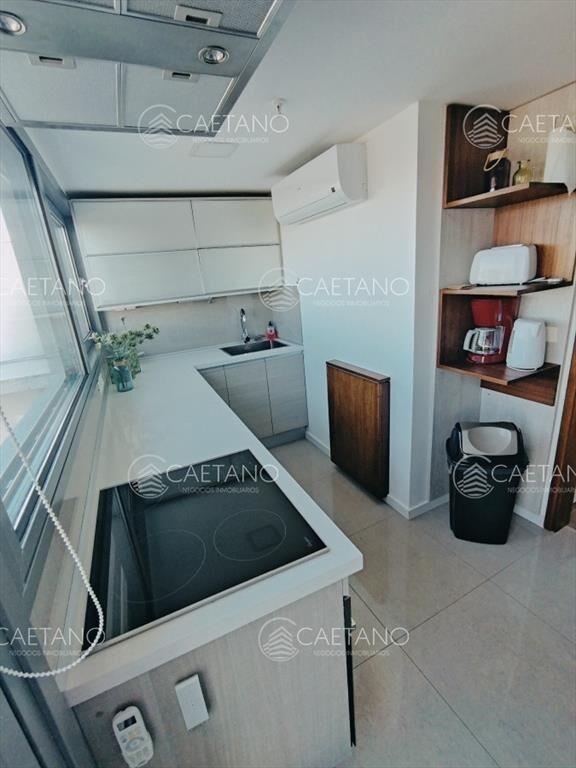 VENTA DE HERMOSO PENTHOUSE DE 2 DORMITORIOS CON Y