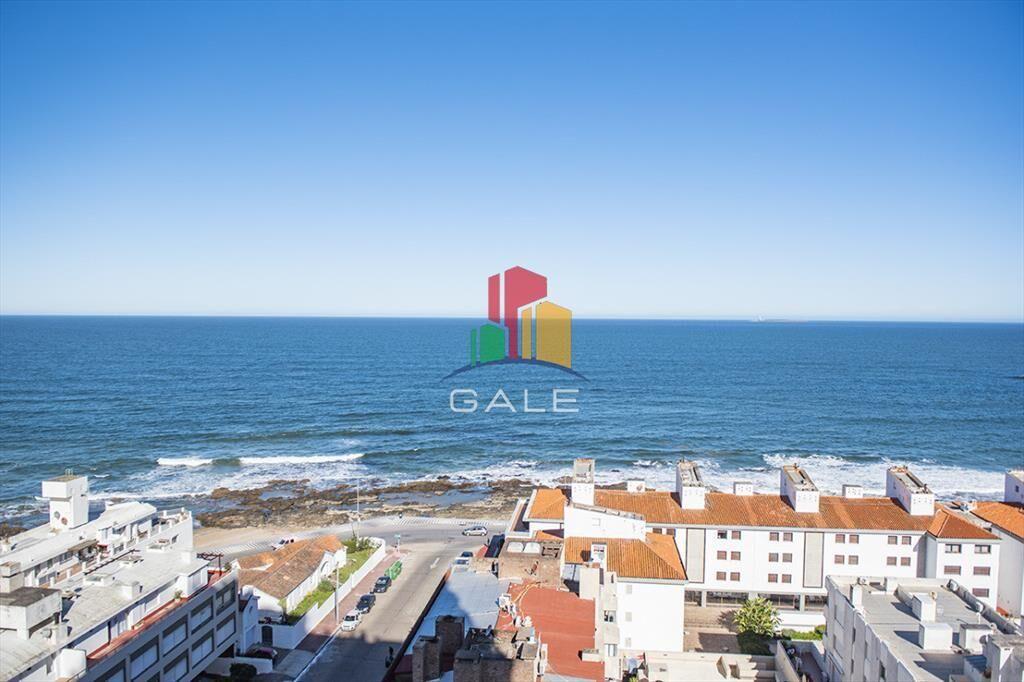 Departamento de 1 dormitorio y medio en venta en