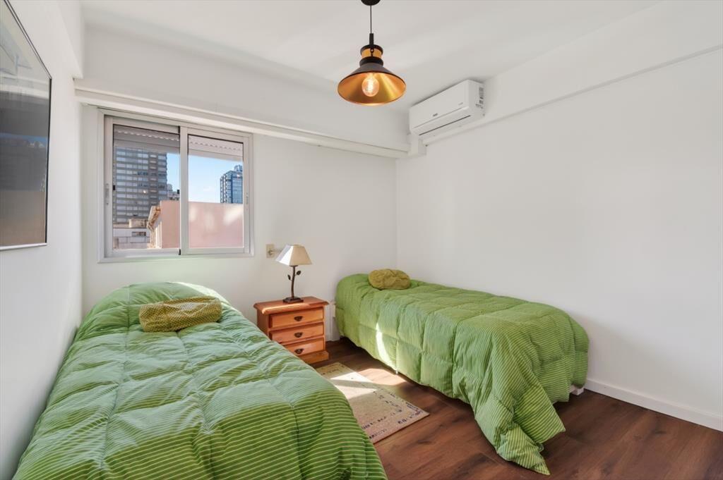 Apartamento en venta c/ cochera en Península