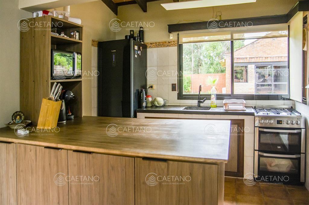 En venta casa de 3 Dormitorios en Jardines de con