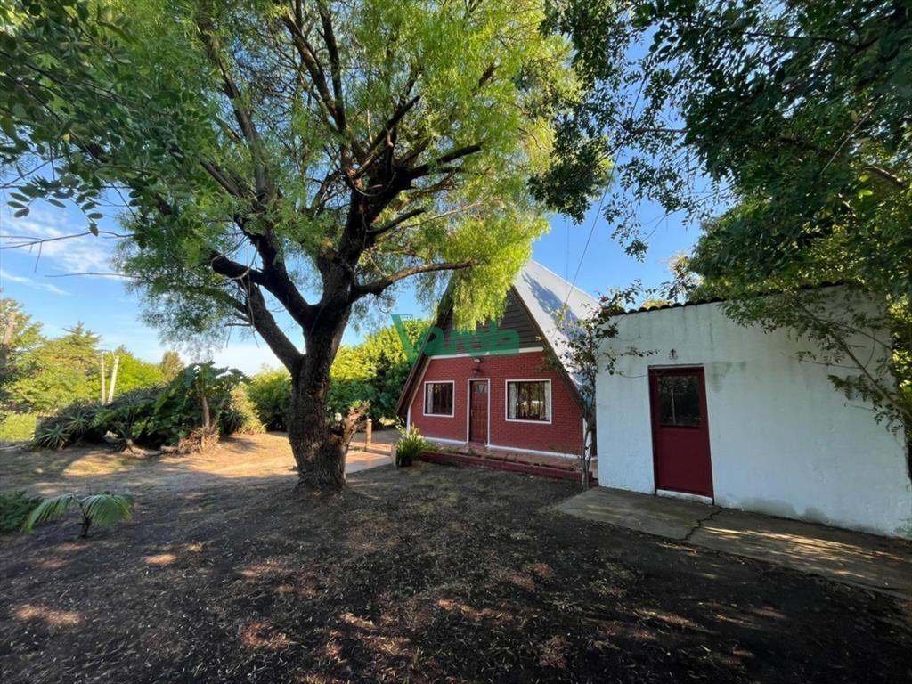 Casa de 3 dormitorios y 2 baños en La Floresta