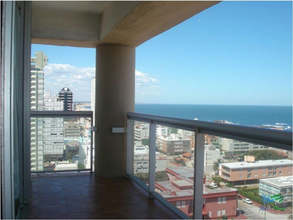Apartamento en venta en Península, piso alto con