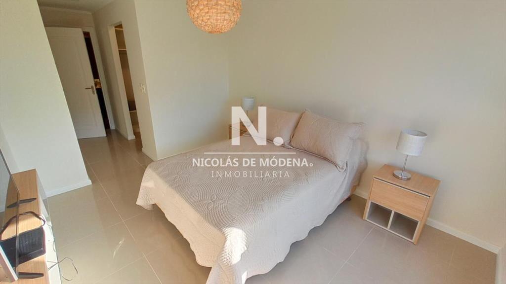 Apartamento en Venta en Punta del Este zona Playa