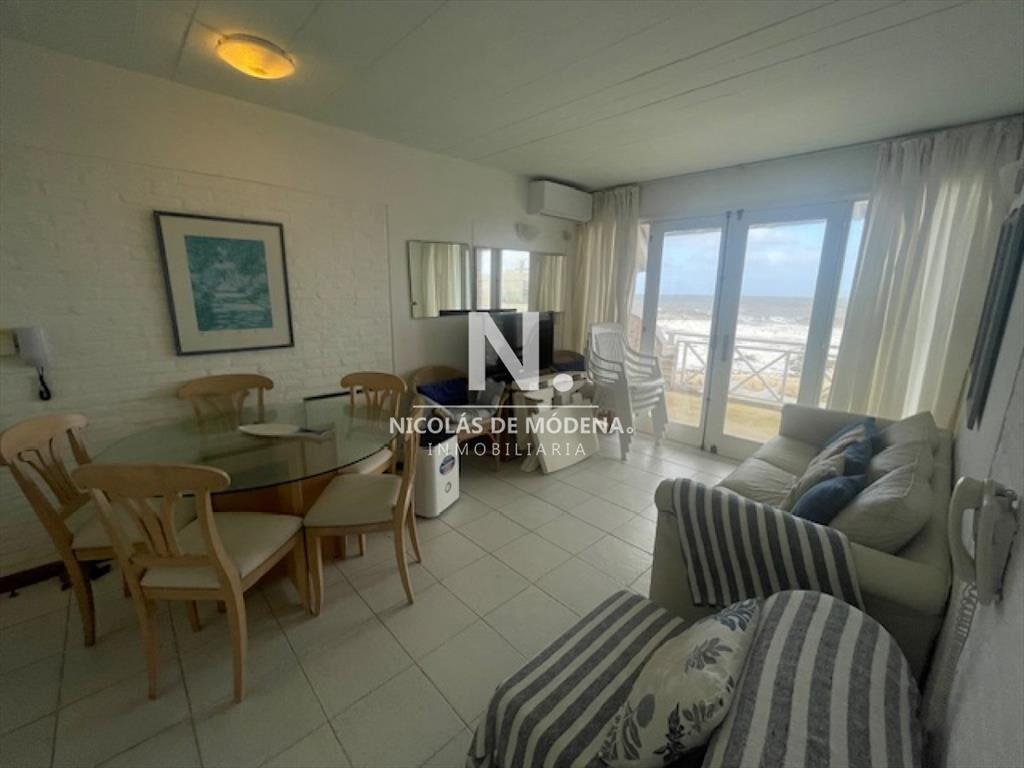 Oportunidad! Apartamento en primera Linea en Montoya