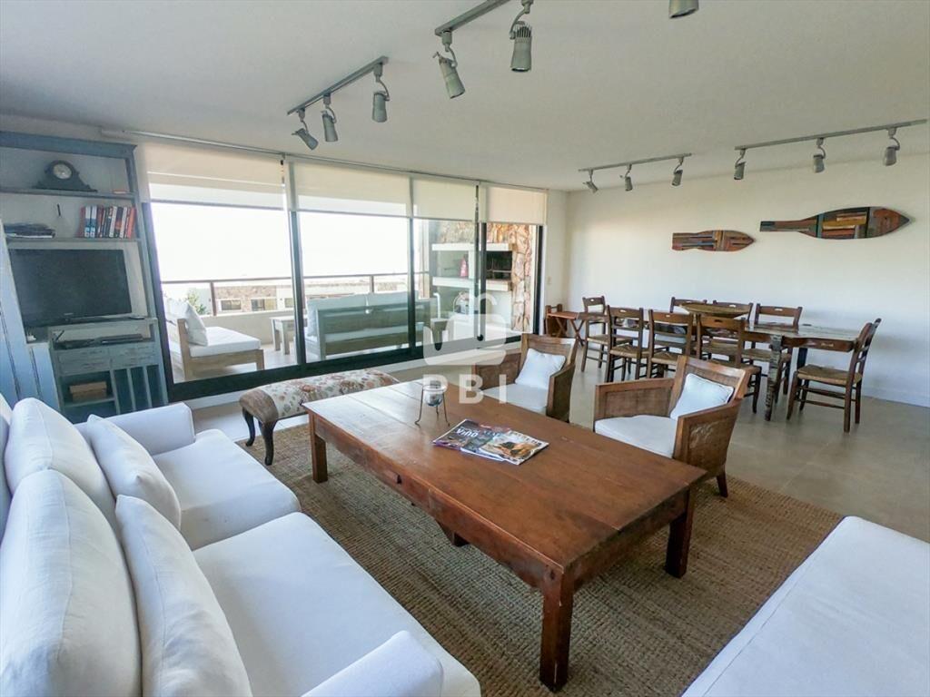 Apartamento 3 dormitorios en Punta Ballena - -