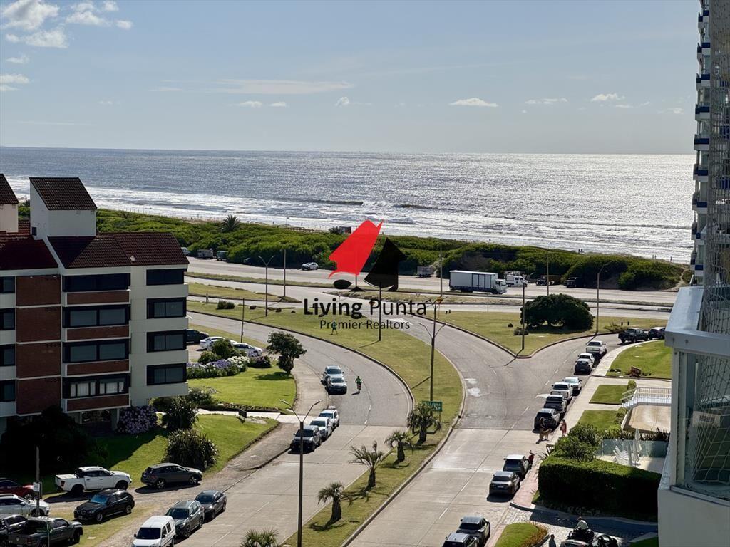 Apartamento con vista al mar