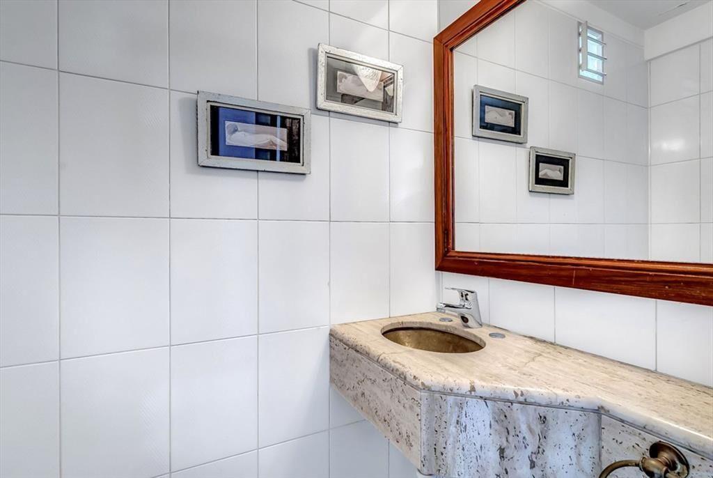 APARTAMENTO EN VENTA 3 DORMITORIOS FRENTE AL MAR.