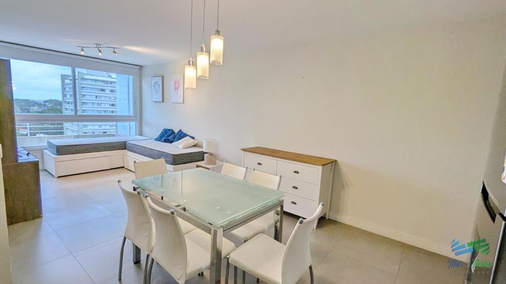 Venta de apartameto 1 dormitorio 1 baño en zona