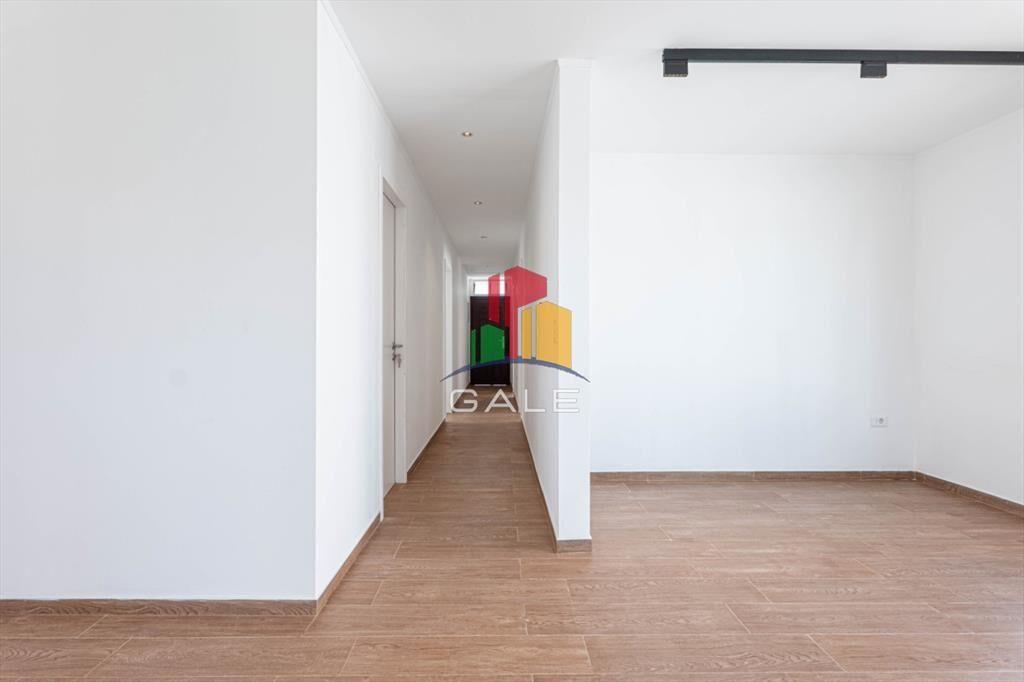 CASA EN VENTA DE 3 DORMITORIOS - Altos de la -