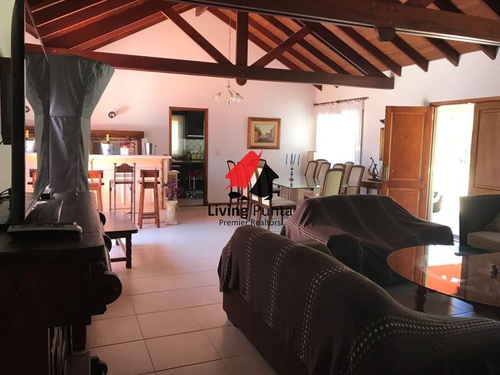 CASA EN LUGANO CERCA DE MARLY EXCELENTE