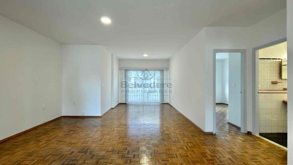 Apartamento alquiler 2 dormitorios cochera Centro Ref. 191