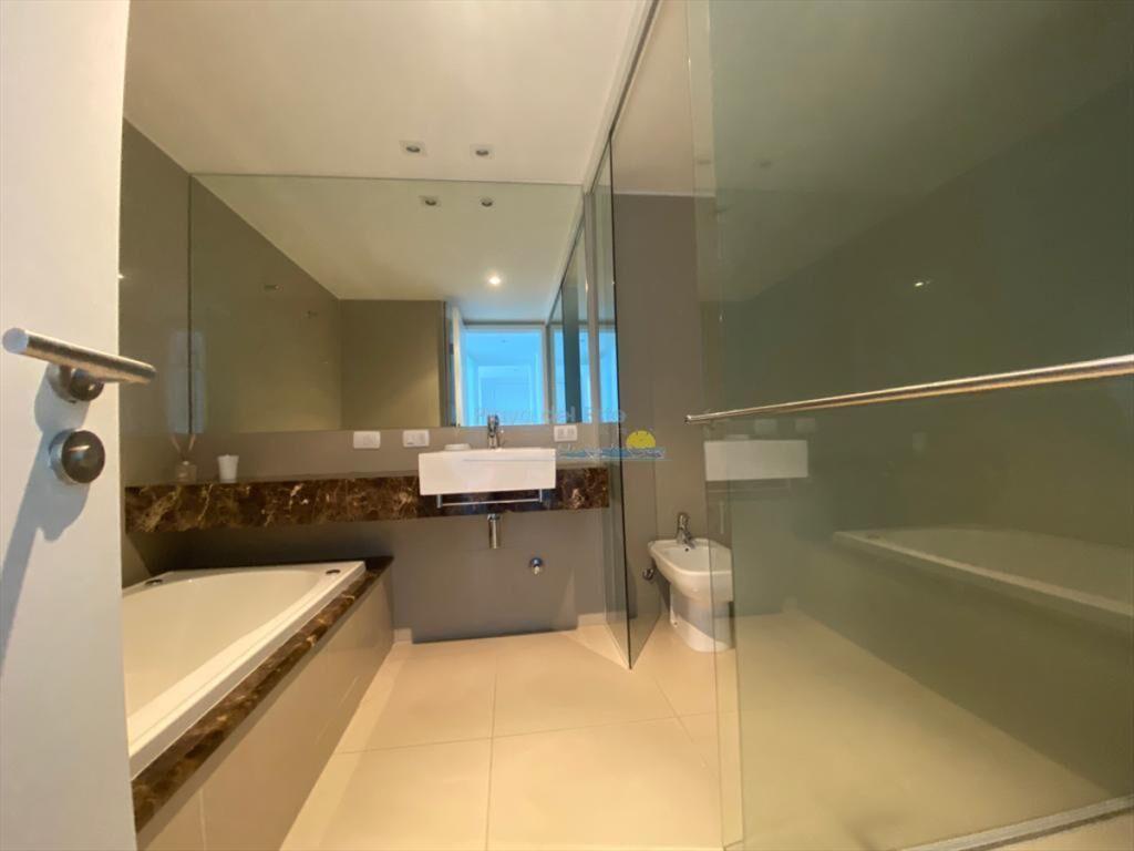 Apartamento en Venta de 3 dormitorios en Punta ,