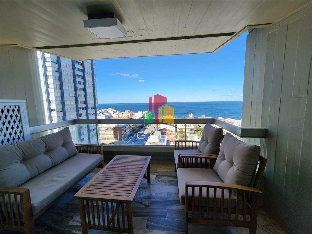 apartamento en venta a metros del puerto