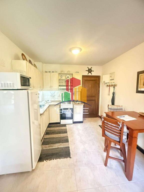 Apartamento Con Terraza Y Parrillero A Metros De