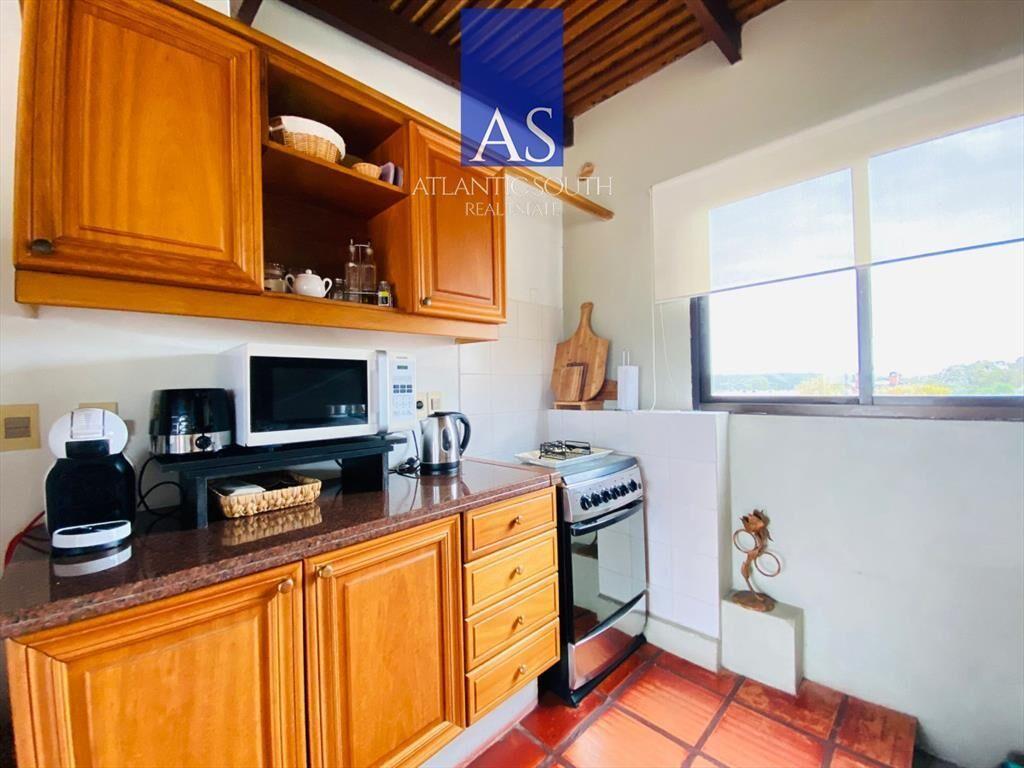 Apartamento 3 dormitorios 2 baños a metros del mar.