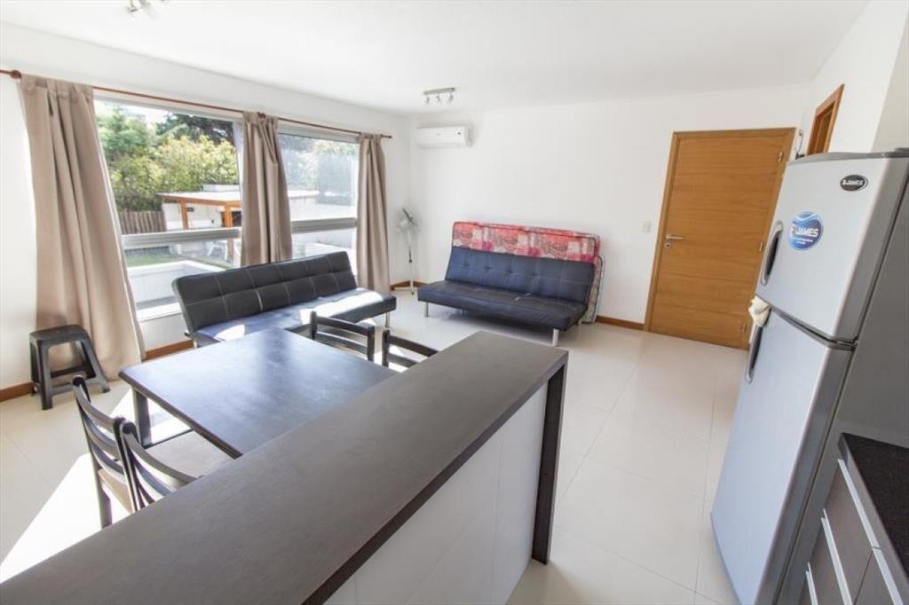 VENTA APARTAMENTO MONOAMBIENTE EDIFICIO THE POINT