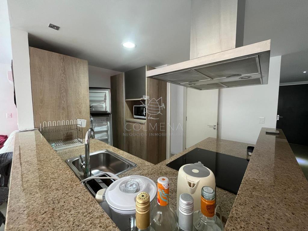 Apartamento en Venta de 2 dormitorios a cuadras del Puerto