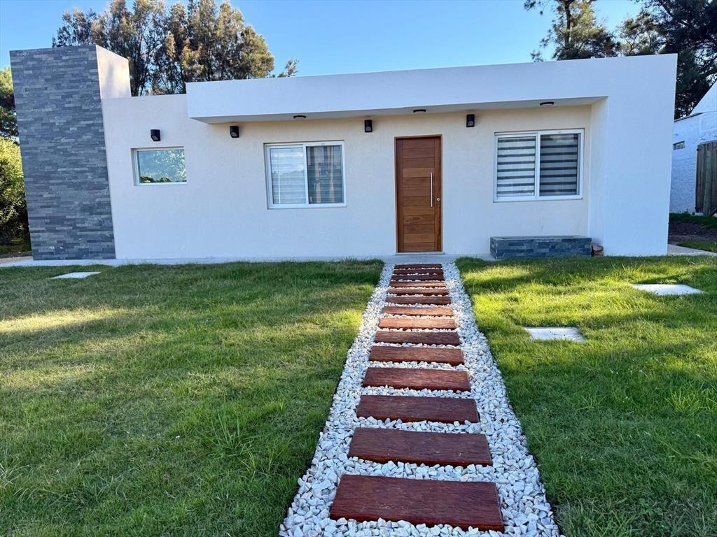 Venta a Estrenar - Casa Tio Tom