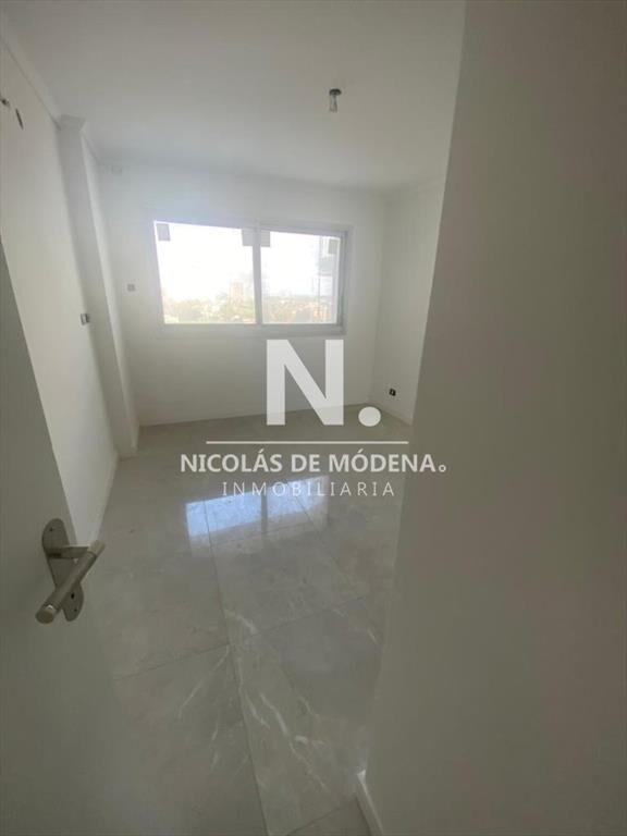 EXCELENTE APARTAMENTO EN PLAYA MANSA