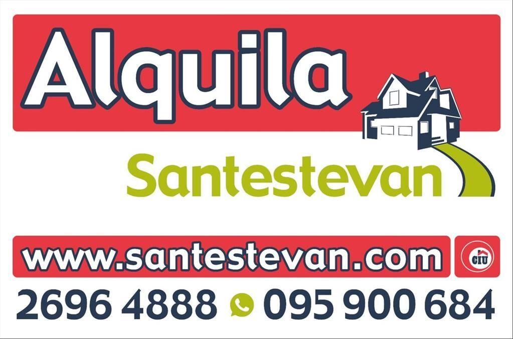 EN CENTRO COMERCIAL SOBRE AV. GIANNATTASIO Local Solymar Al