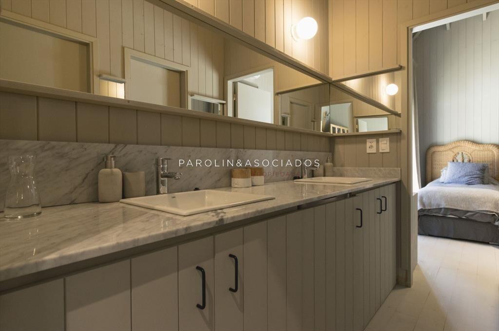 Casa en venta de 4 dormitorio en Pinar del Faro,