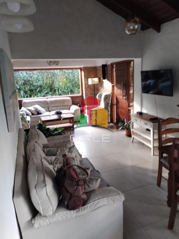 Alquiler casa Barrio Privado Pinares 4 dormitorios