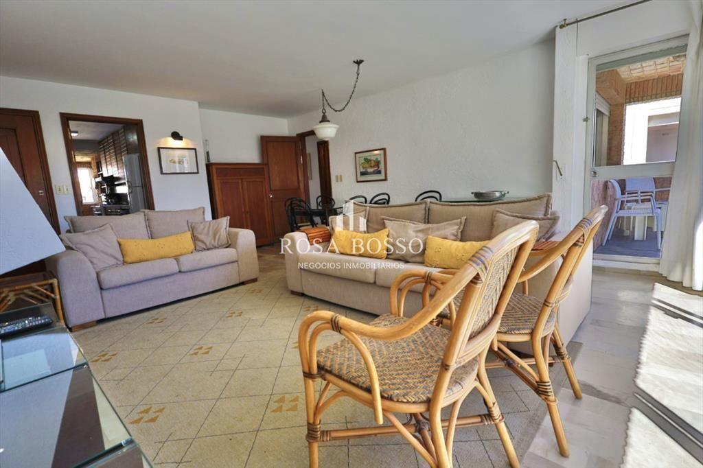 Venta de Apartamento en Edificio Porto Santo