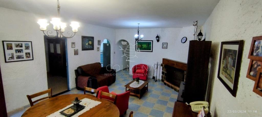 Muy buena casa con amplias comodidades y ideal