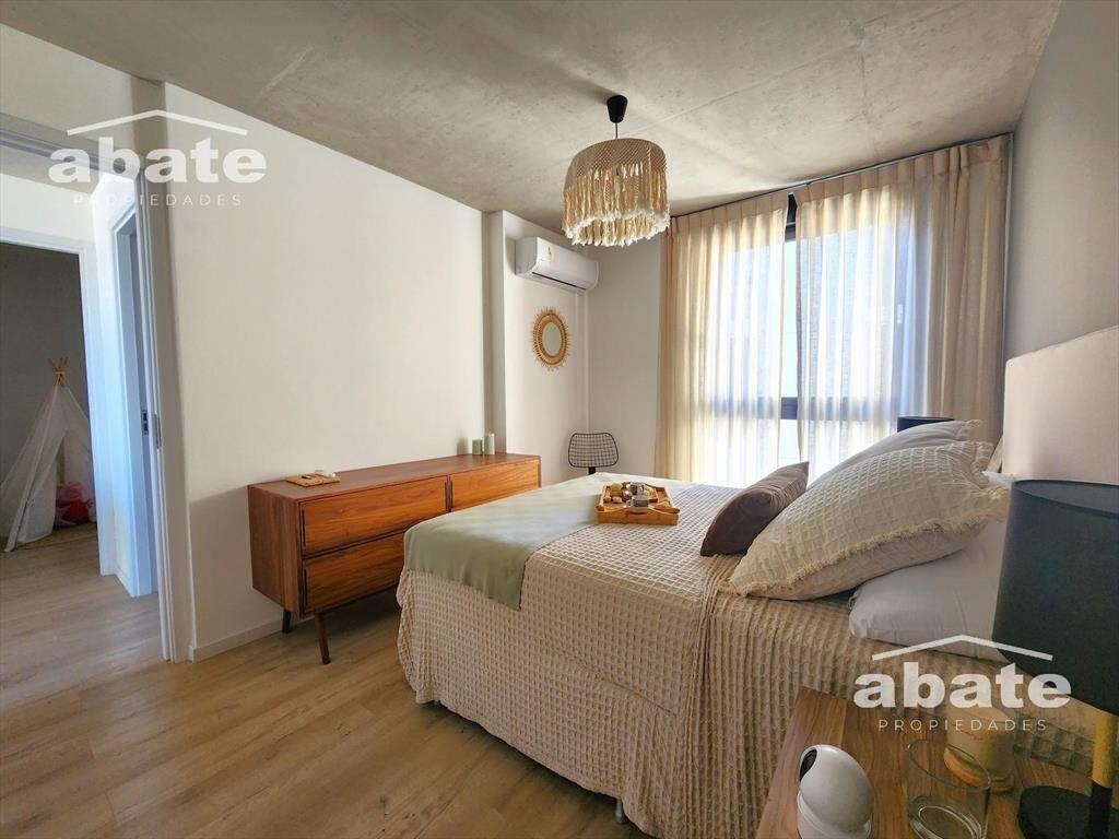 Venta apartamento 2 Dormitorios en Aguada Piso Alto