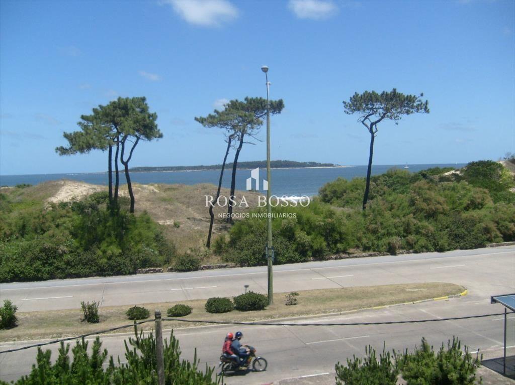 Apartamento en Mansa, 3 dormitorios *
