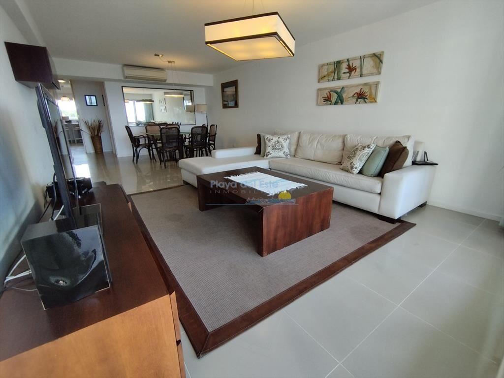 apartamento en venta yo alquiler zona Playa brava