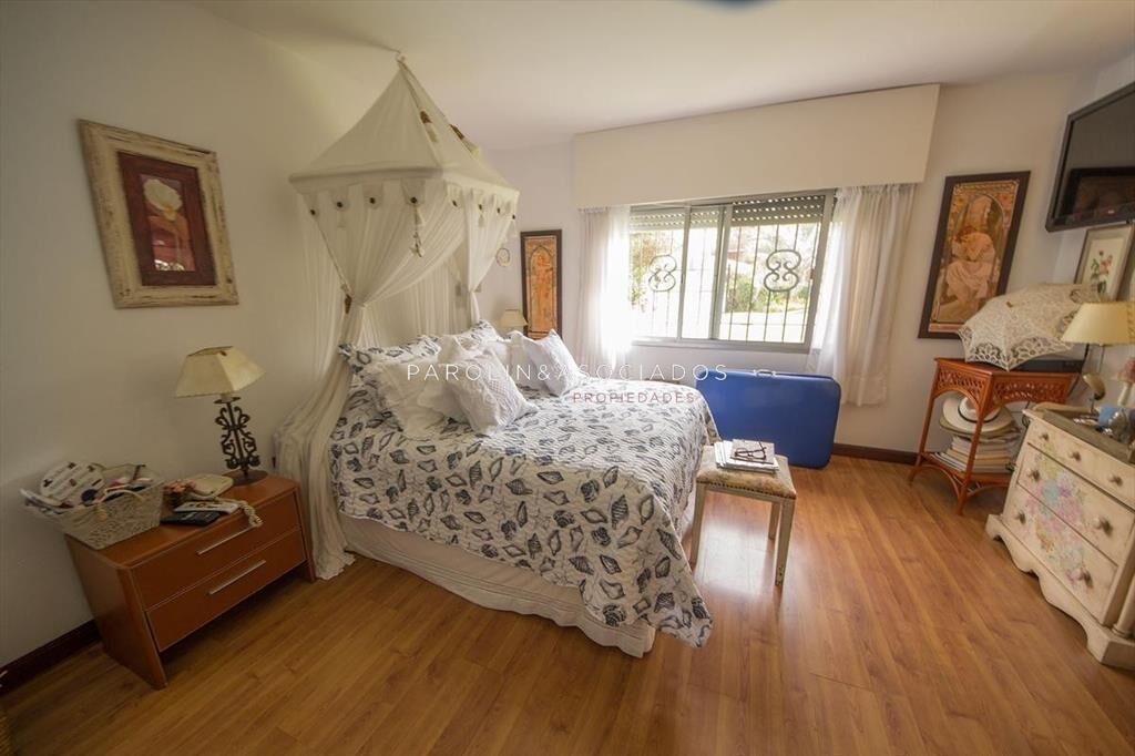 Casa en venta de 5 dormitorios en Parque Golf, Punta del Es