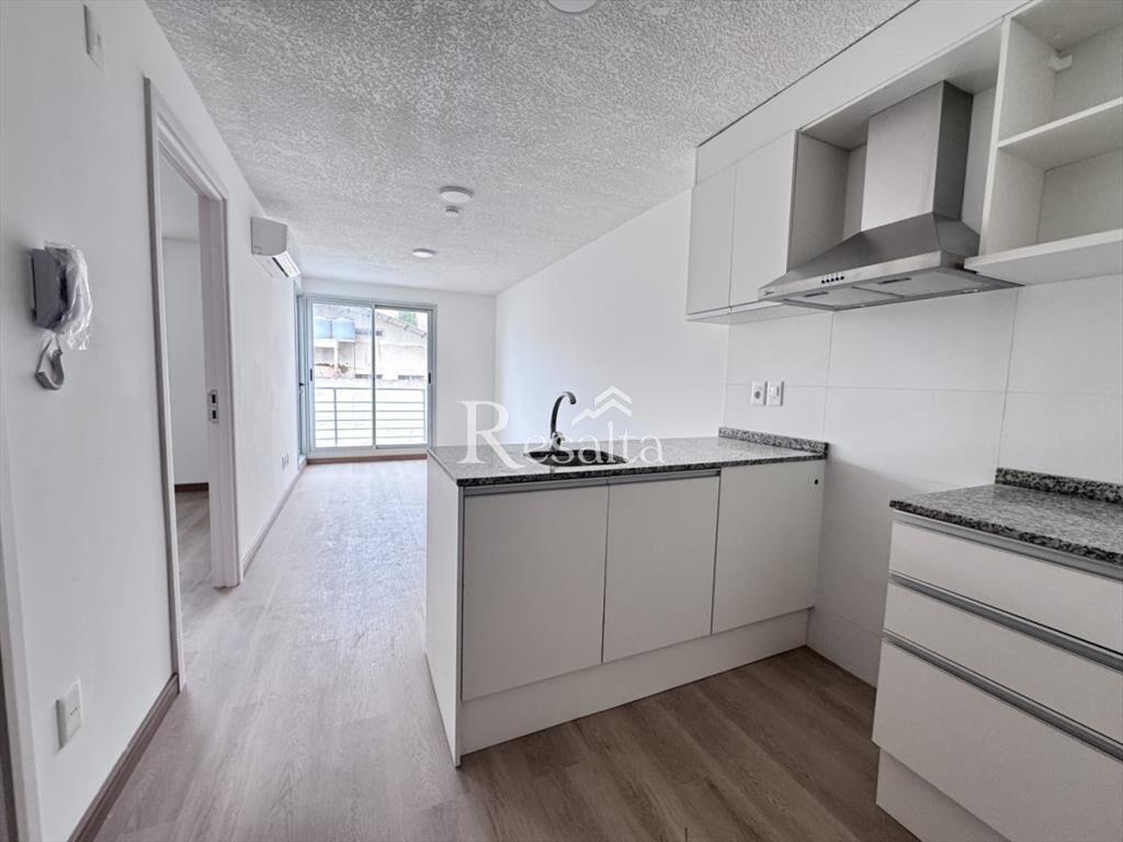 ALQUILER UN DORMITORIO EN TRES CRUCES