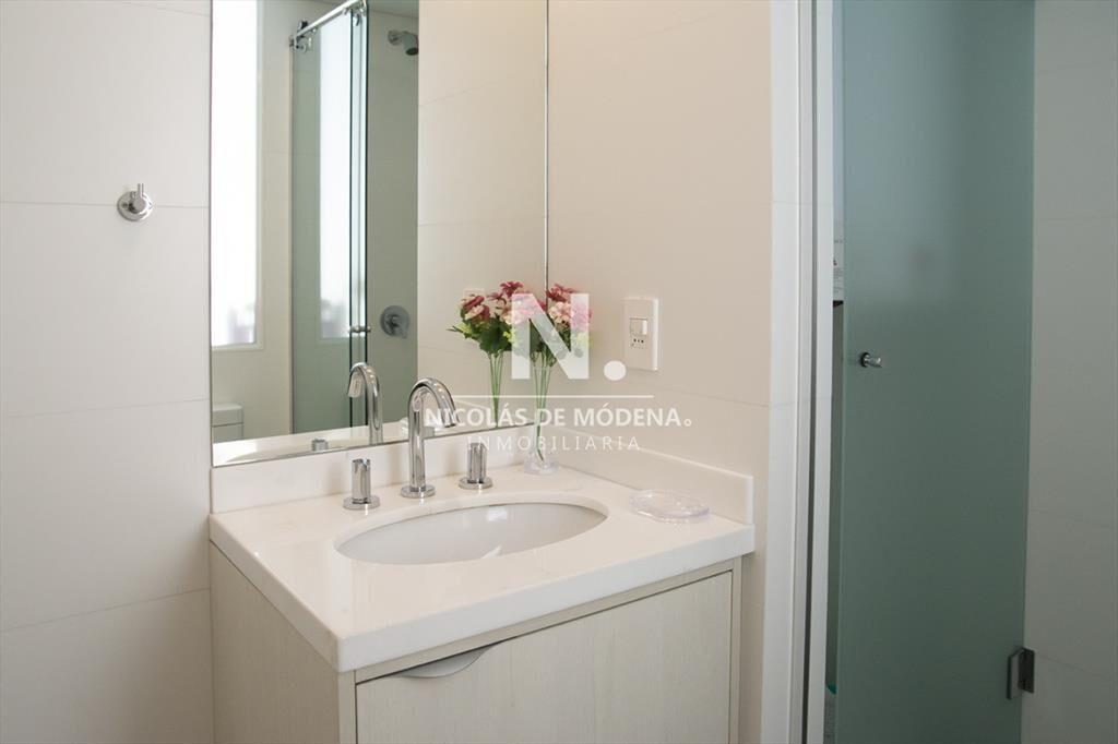 Apartamento en Venta de 2 dormitorios en Av. del