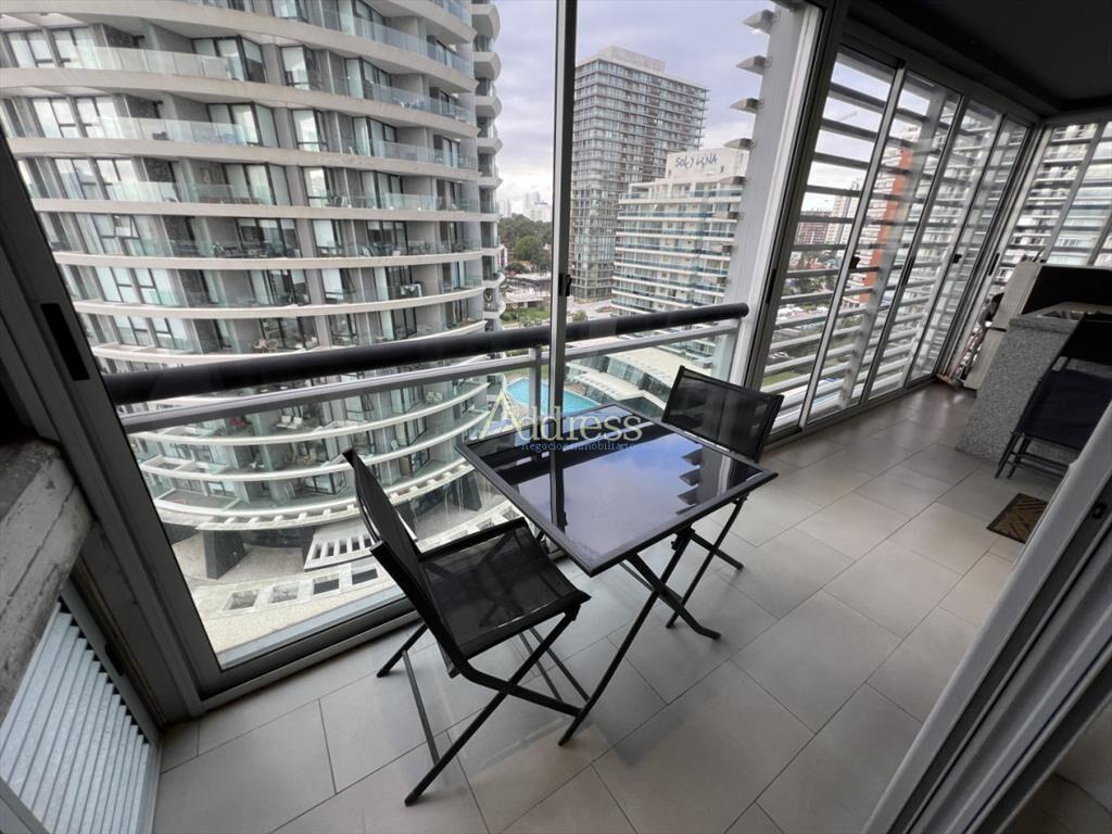 Apartamento de 2 dormitorios 2 baños, en venta.
